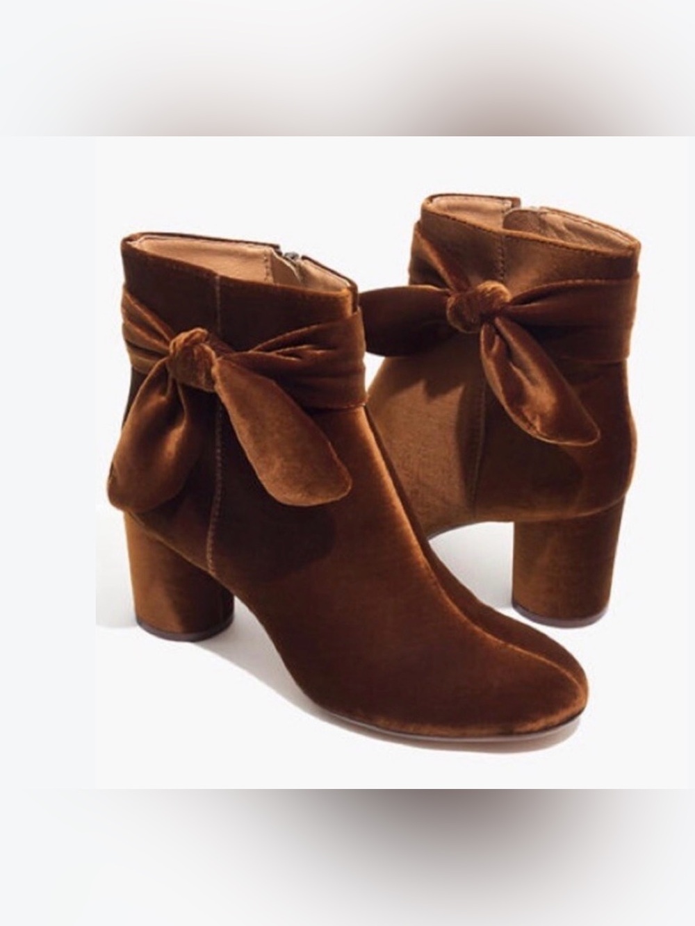 Madewell The Esme Bow Boot in Velvet - Size 8.5
